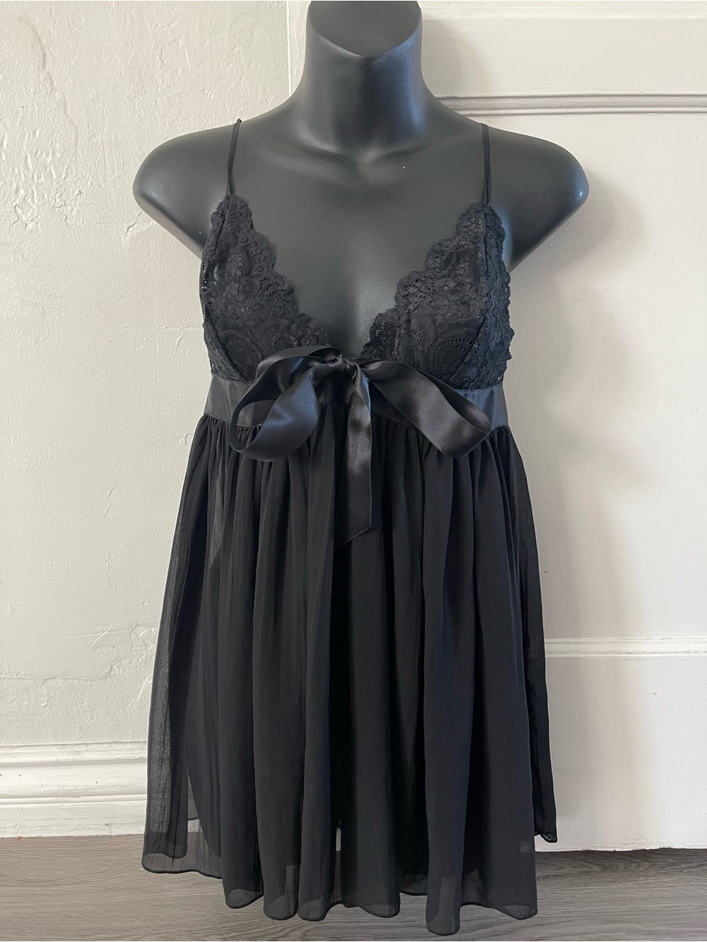 Victoria’s Secret Black Lace Babydoll Nightdress with Satin Bow